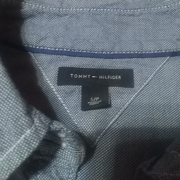 Tommy Hilfiger Womens Button Up Shirt - Picture 2 of 3